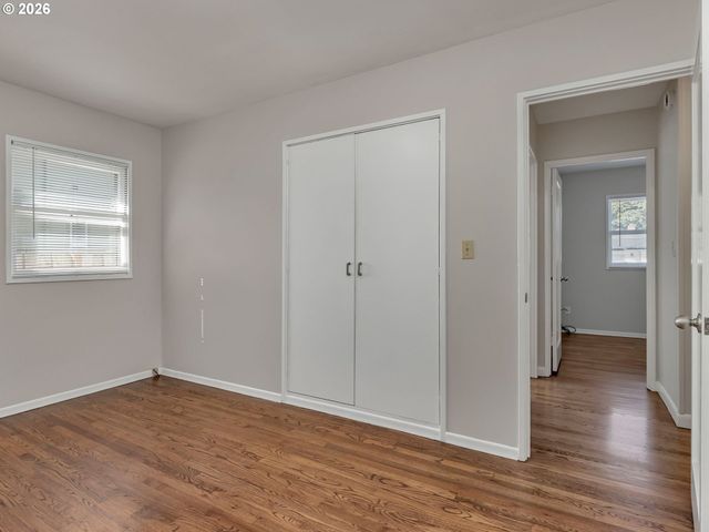 4720 Sw LARCH Dr, Beaverton, OR 97005
