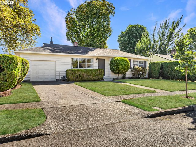 4720 Sw LARCH Dr, Beaverton, OR 97005