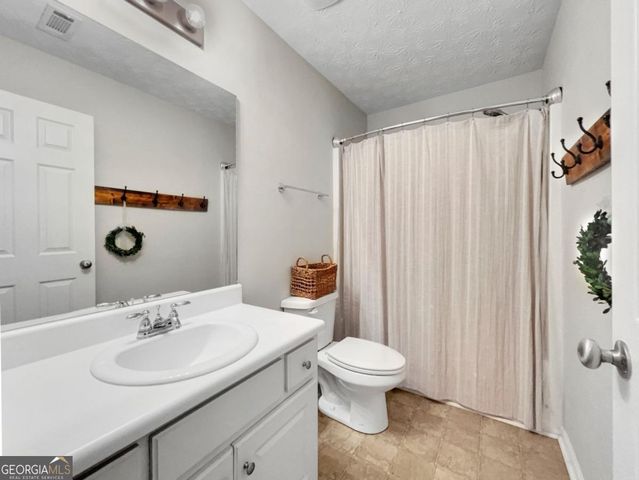 518 Vinemont Way, Auburn, GA 30011