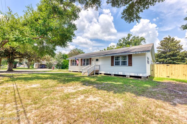 1200 7th Street, Long Beach, MS 39560