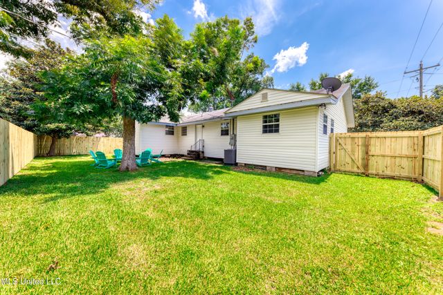 1200 7th Street, Long Beach, MS 39560