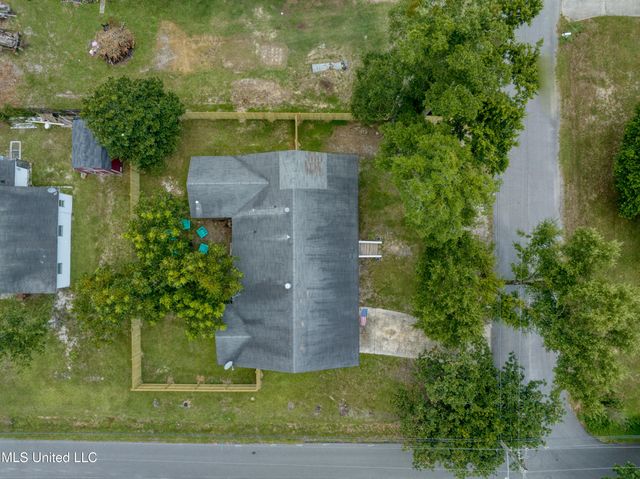 1200 7th Street, Long Beach, MS 39560