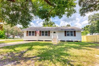 1200 7th Street, Long Beach, MS 39560