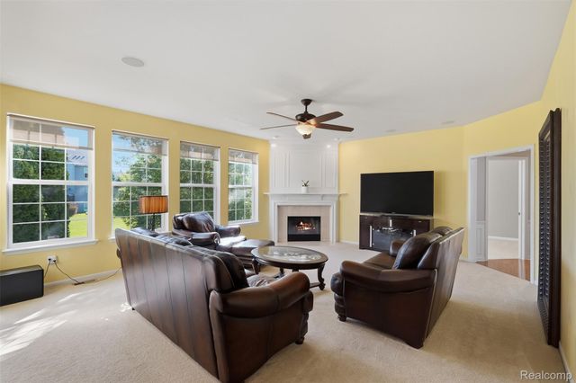 6871 Lakeway Street, Ypsilanti Charter Township, MI 48197