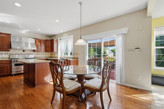 6871 Lakeway Street, Ypsilanti Charter Township, MI 48197