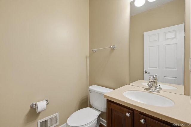 6871 Lakeway Street, Ypsilanti Charter Township, MI 48197