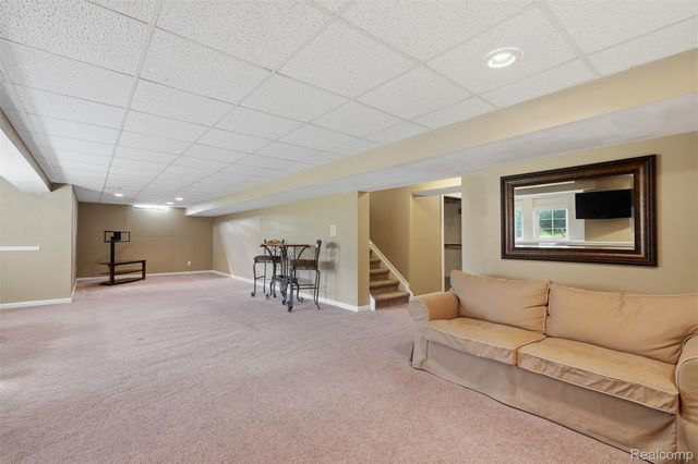 6871 Lakeway Street, Ypsilanti Charter Township, MI 48197