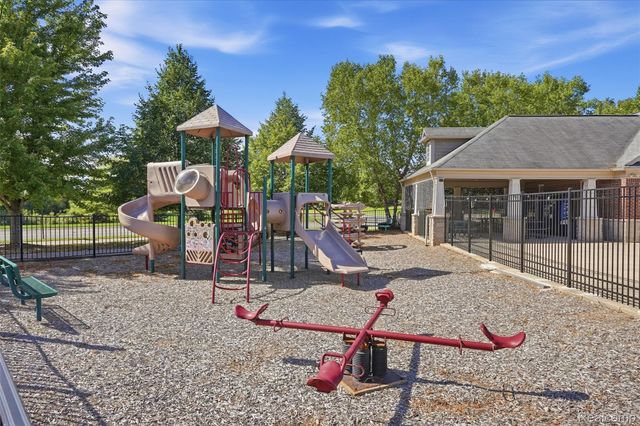 6871 Lakeway Street, Ypsilanti Charter Township, MI 48197