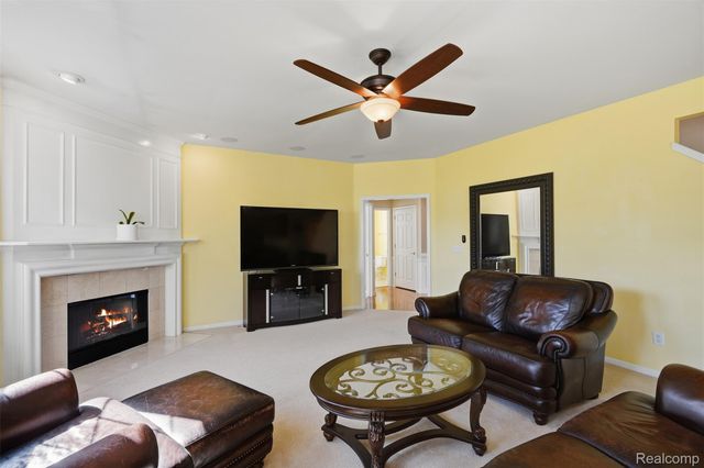 6871 Lakeway Street, Ypsilanti Charter Township, MI 48197
