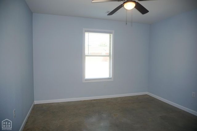 200 NE 2nd Street, Walnut Ridge, AR 72476