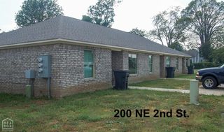 200 NE 2nd Street, Walnut Ridge, AR 72476