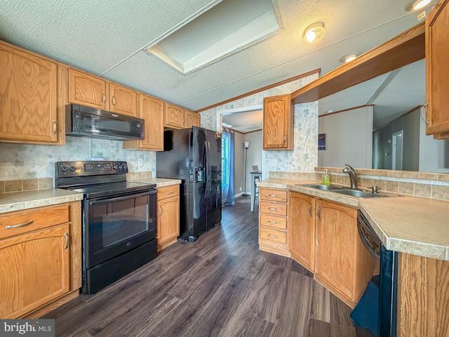 3602 IRIS AVE, Feasterville Trevose, PA 19053