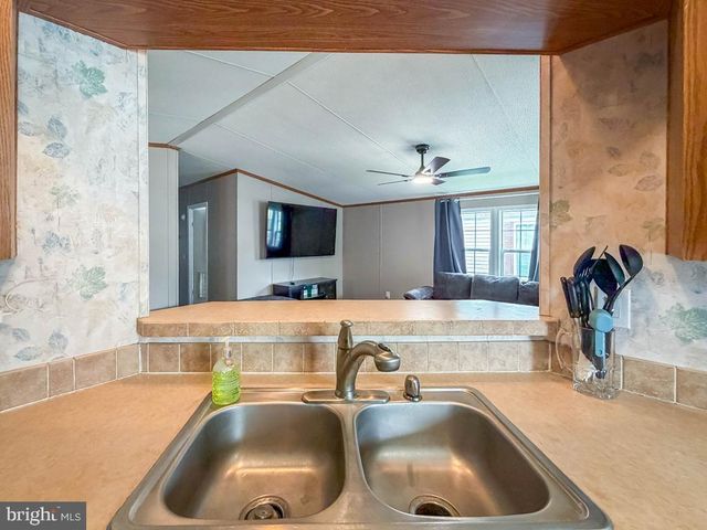 3602 IRIS AVE, Feasterville Trevose, PA 19053