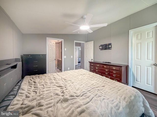 3602 IRIS AVE, Feasterville Trevose, PA 19053