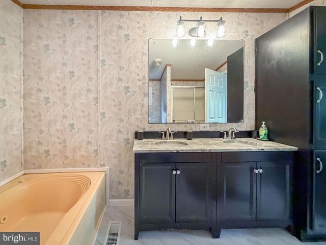 3602 IRIS AVE, Feasterville Trevose, PA 19053
