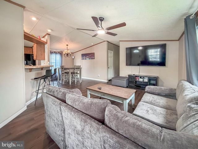3602 IRIS AVE, Feasterville Trevose, PA 19053