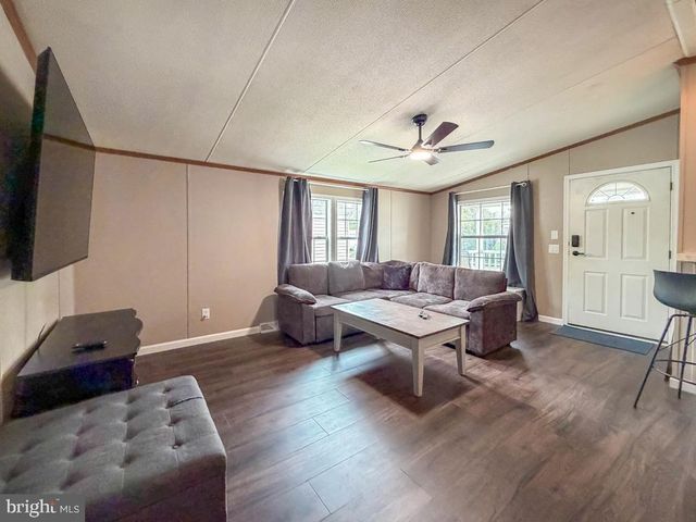 3602 IRIS AVE, Feasterville Trevose, PA 19053