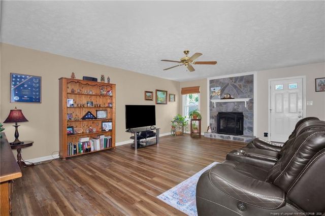 4327 Falls Drive, Hope Mills, NC 28348