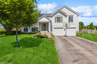 235 Aberdeen Drive, Algonquin, IL 60102