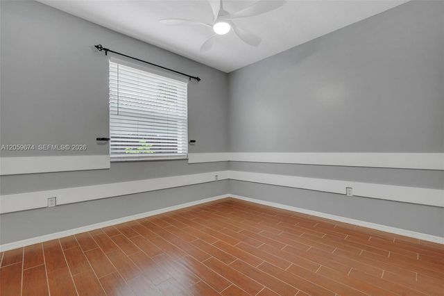 13746 NW 21st St, Pembroke Pines, FL 33028