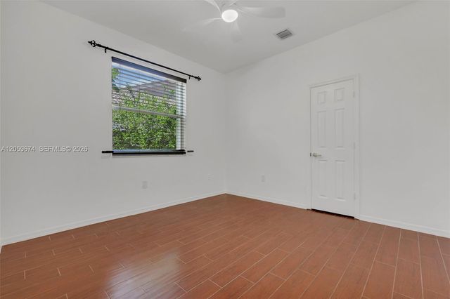 13746 NW 21st St, Pembroke Pines, FL 33028