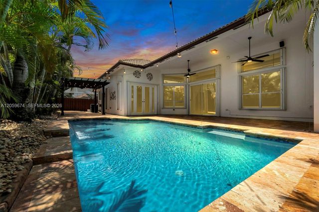 13746 NW 21st St, Pembroke Pines, FL 33028
