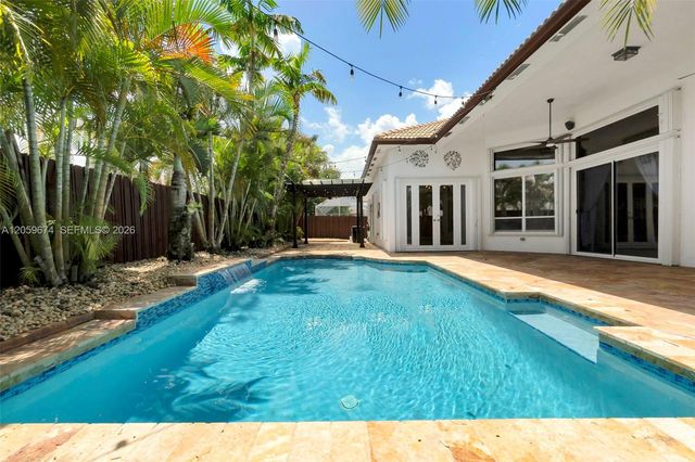 13746 NW 21st St, Pembroke Pines, FL 33028