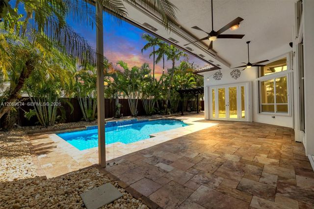 13746 NW 21st St, Pembroke Pines, FL 33028