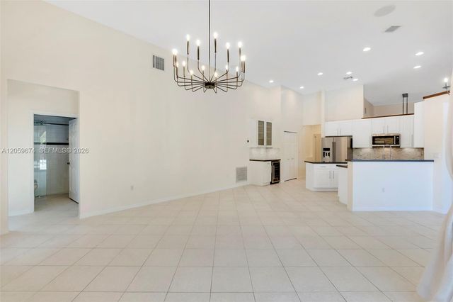 13746 NW 21st St, Pembroke Pines, FL 33028