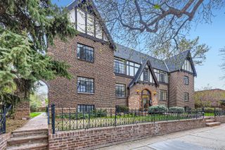 2233 Kearney Street 19, Denver, CO 80207