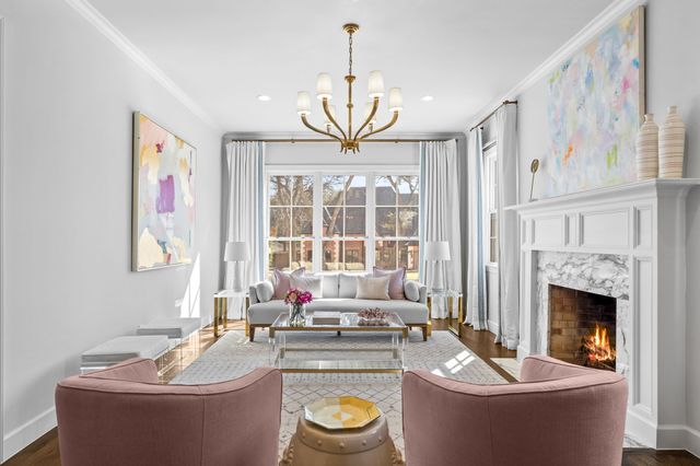 7137 Meadow Lake Avenue, Dallas, TX 75214