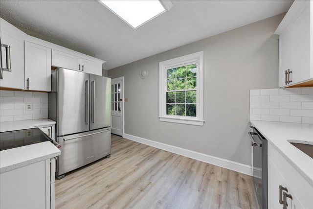 1556 Brandon AVE, Roanoke, VA 24015
