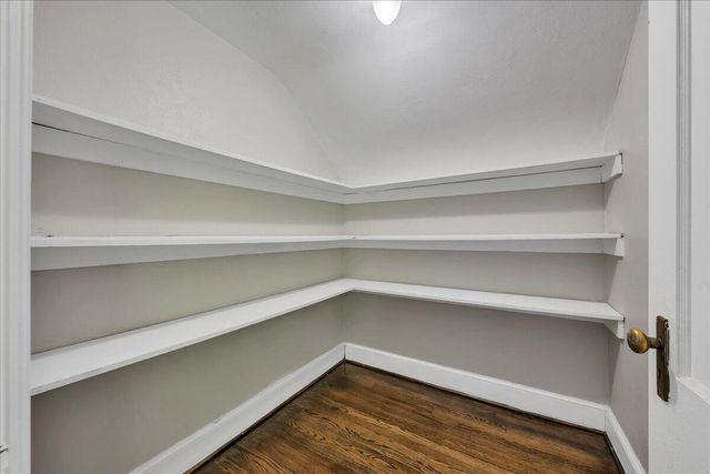 1556 Brandon AVE, Roanoke, VA 24015