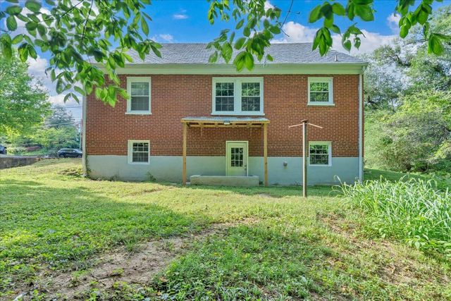1556 Brandon AVE, Roanoke, VA 24015