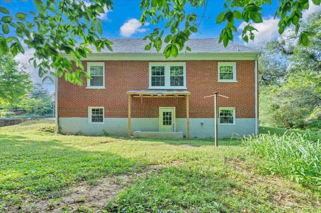 1556 Brandon AVE, Roanoke, VA 24015