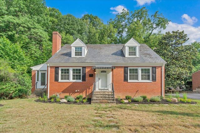 1556 Brandon AVE, Roanoke, VA 24015