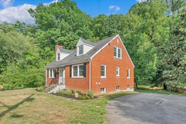 1556 Brandon AVE, Roanoke, VA 24015
