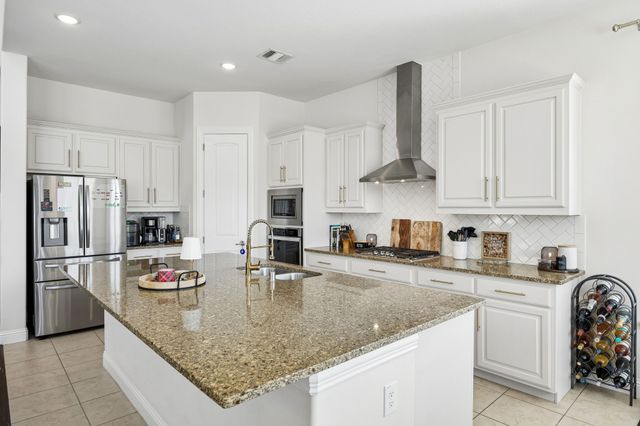 604 Shoreline Ridge Drive, Little Elm, TX 75068