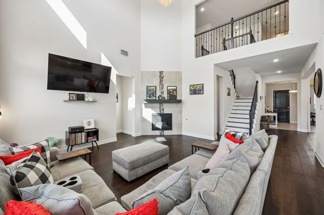 604 Shoreline Ridge Drive, Little Elm, TX 75068