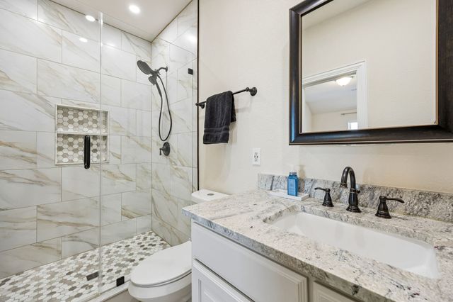 604 Shoreline Ridge Drive, Little Elm, TX 75068