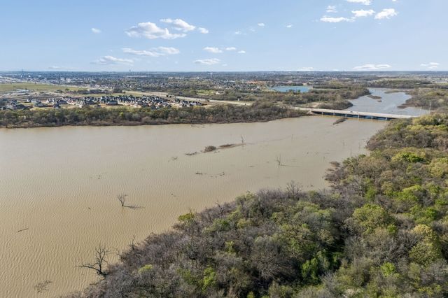 604 Shoreline Ridge Drive, Little Elm, TX 75068