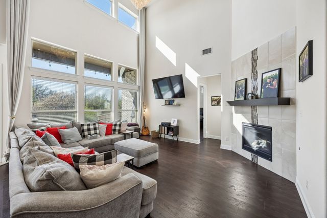 604 Shoreline Ridge Drive, Little Elm, TX 75068