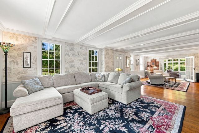 15 Coleman Rd, Newbury, MA 01922