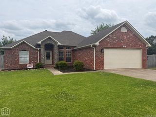 102 Lenford Drive, Bono, AR 72416