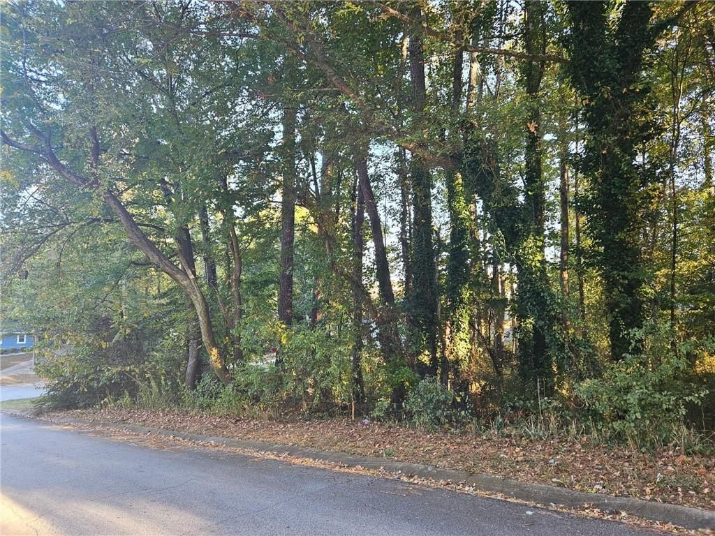 3205 Alcazar SW Drive, Lilburn, GA 30047