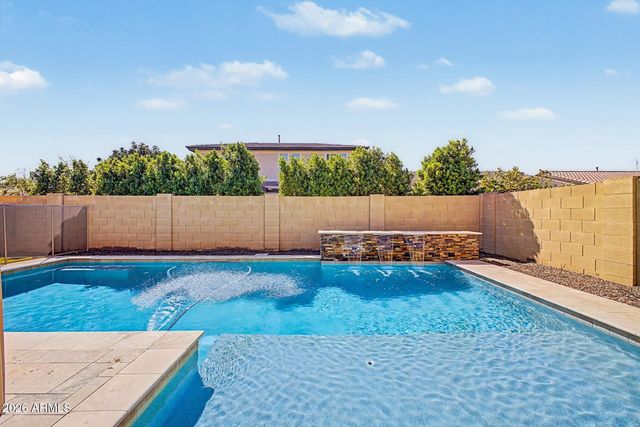 2354 S BANNING Street, Gilbert, AZ 85295