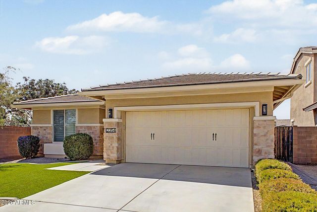 2354 S BANNING Street, Gilbert, AZ 85295