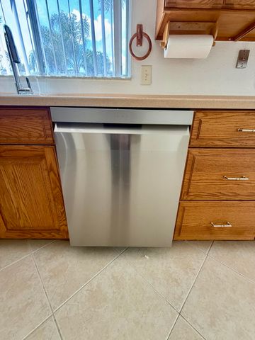 345 SW Tulip Boulevard, Port St. Lucie, Port St Lucie, FL 34953