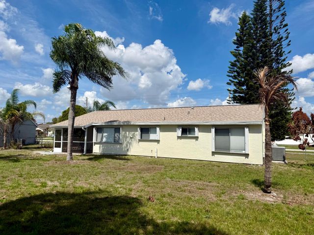 345 SW Tulip Boulevard, Port St. Lucie, Port St Lucie, FL 34953