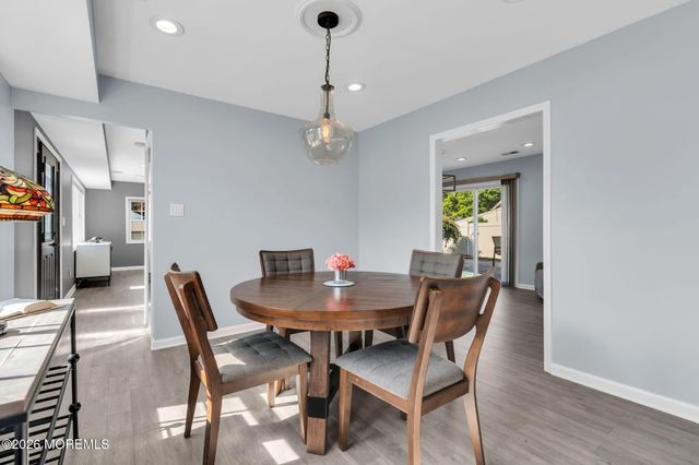 2 Girard Street, Marlboro, NJ 07746